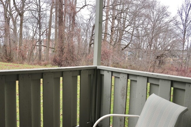 Photo - 103 Woodhollow Dr