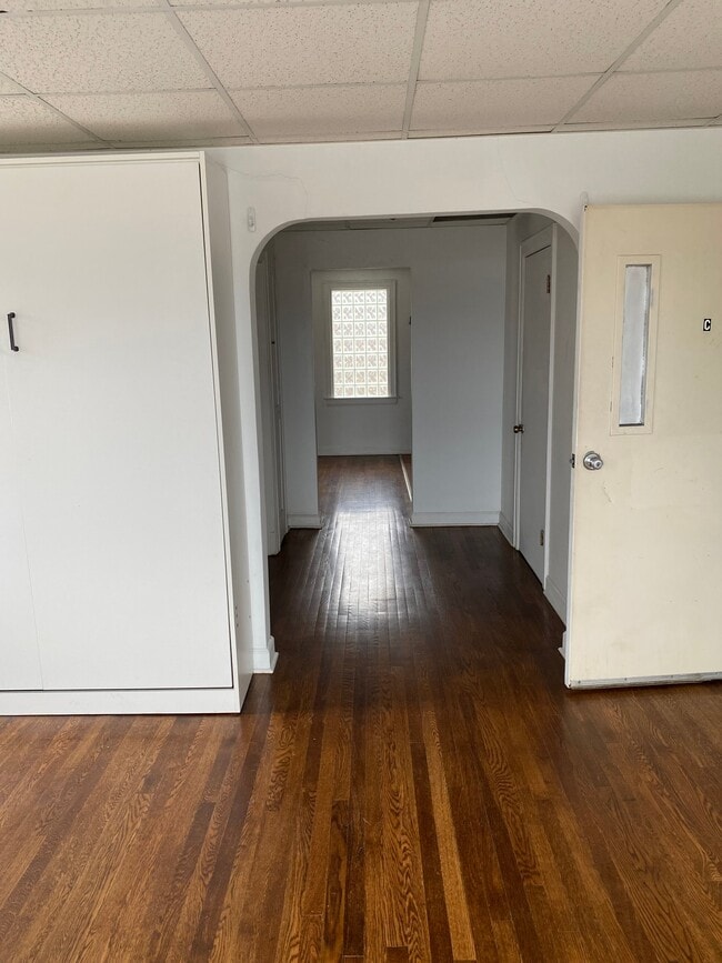 Photo - 91 Maccorkle Ave SW Unit C