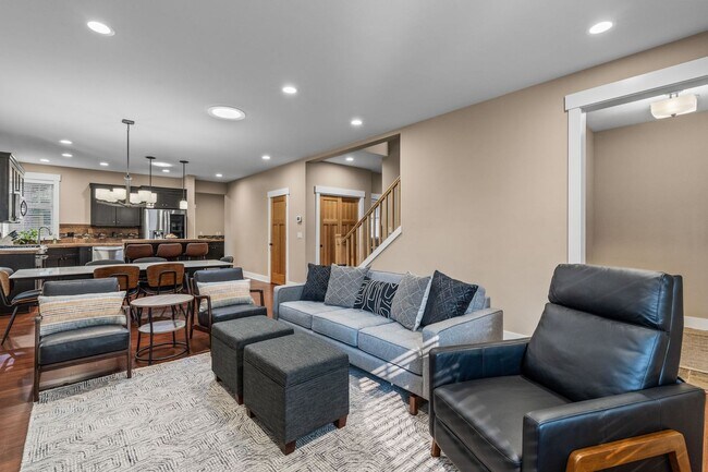 Photo - Grand Northwest Crossing Home. Fully furni...