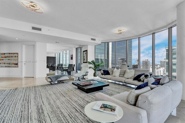 Photo - 200 Biscayne Blvd Way Unit 5001
