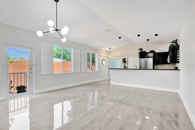 Building Photo - 60 NE 26th St