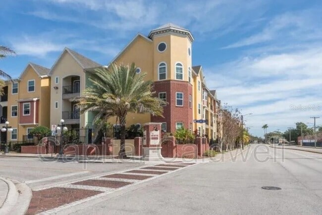 Building Photo - 1910 E Palm Ave Unit 11213