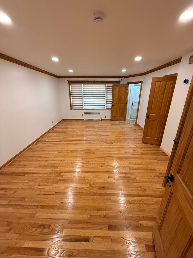 Building Photo - 2068 33rd St Unit 1