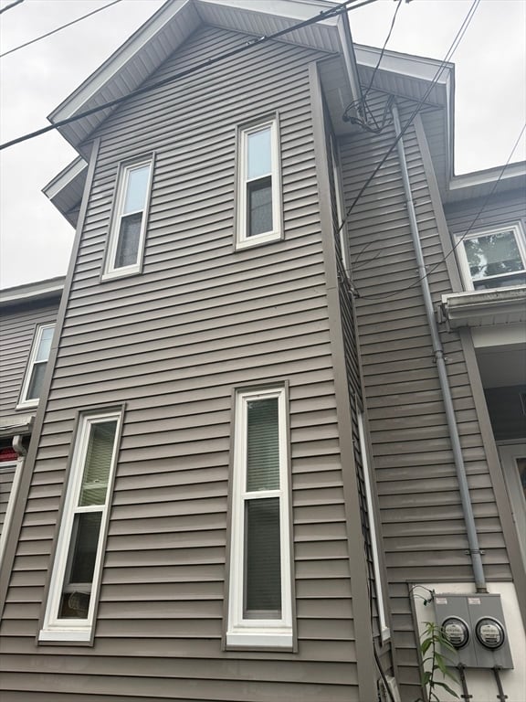 Building Photo - 1 Rockdale Ave Unit 2