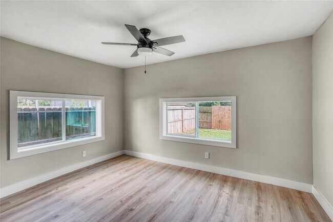 Photo - 4314 Gregory St