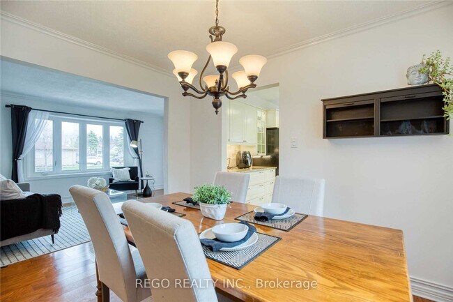 Photo - 2 Pauline Pl Unit Lower