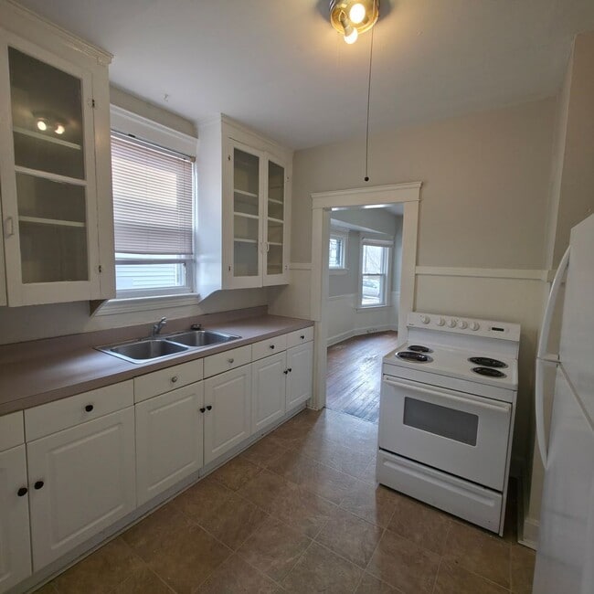 Photo - fs1363 Cranford Ave Unidad DOWN