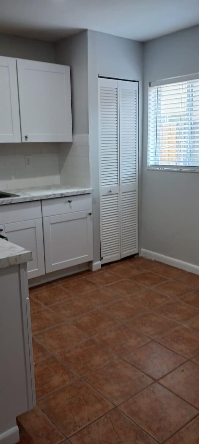 Photo - 913 SW 15th Terrace Unidad 1