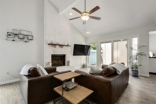 Photo - 1701 Timber Brush Trail