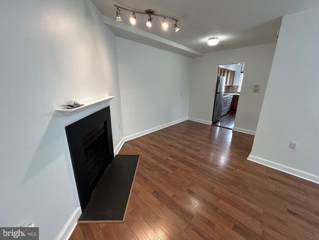 Photo - 3819 Davis Pl NW Unit 2