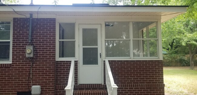 Photo - Old Village 2 Bedroom 2 Bath Home