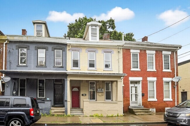 Building Photo - 919 Mifflin St Rental