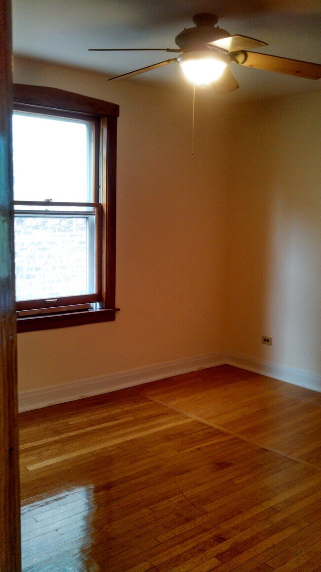 Photo - 624 Elgin Ave Unit 1