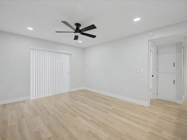 Photo - Beautiful & Spacious Home with Modern Upgrades & Community Amenities