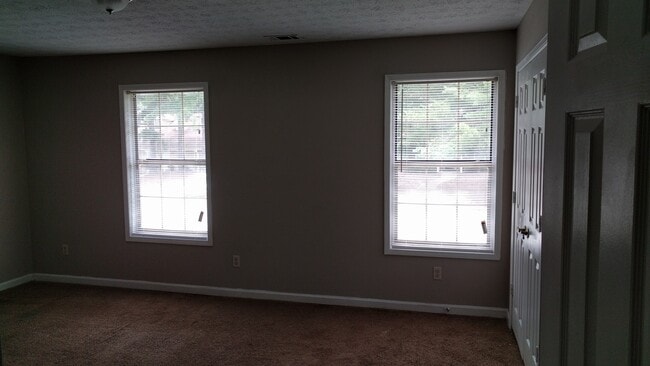 Photo - 2614 Country Trace SE Unit Country Trace 2614 B