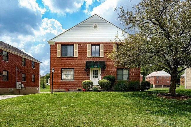 Photo - 583 Wiltshire Blvd Unidad B