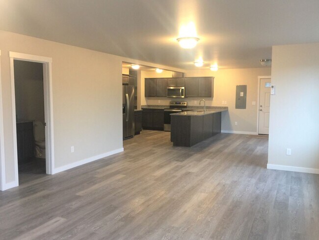 Photo - 1021 Newell St Unidad House