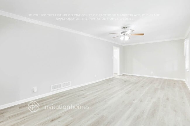 Photo - 2550 Greenwood Cir