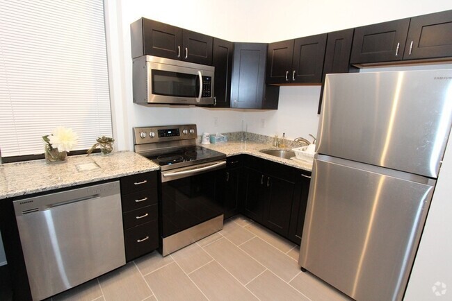 Building Photo - 48 Winter St Unit 2-2 Rental