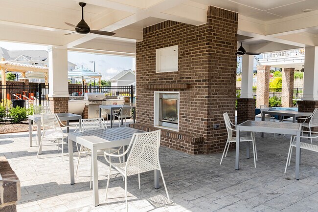 Photo - Bell Riverbend Village