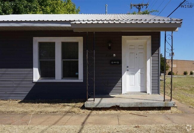 Building Photo - 2104 Ave A Rental