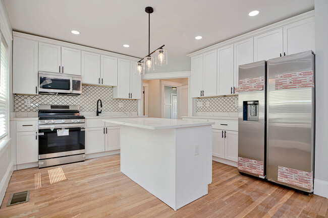 Photo - 29 Laurel Rd Condo Unit #1