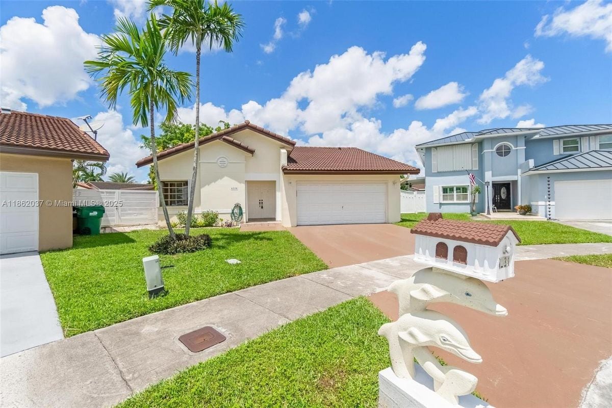 Photo - 6234 SW 151st Ct