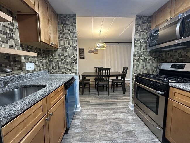 Photo - 267 Lake St Unit 3