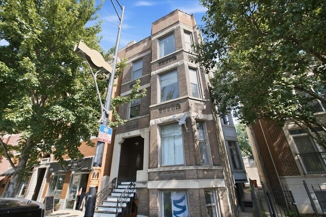 Photo - 1128 W Diversey Pkwy Unit 1F