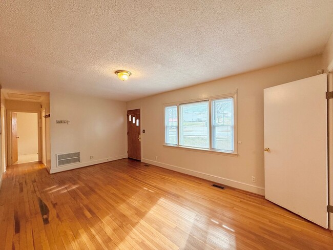 Photo - Welcome Home!