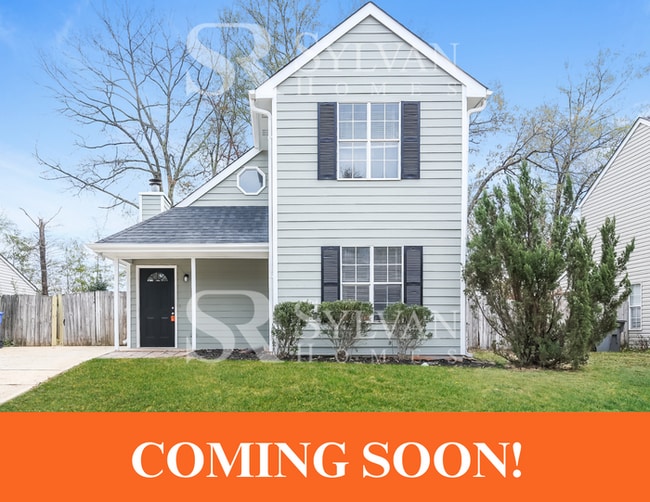 Building Photo - Enjoy living the good life in this 3 bedroom, 2 bathroom home