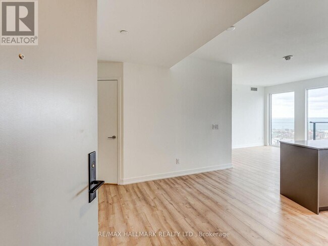 Photo - 135 E Liberty St Unit 2503