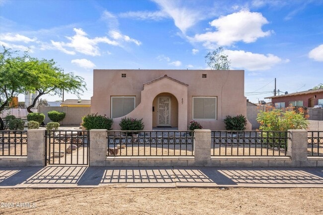 Photo - 437 N 18th St