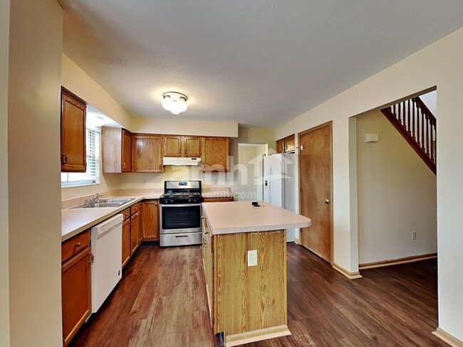 Photo - 3437 Oak Bend Blvd