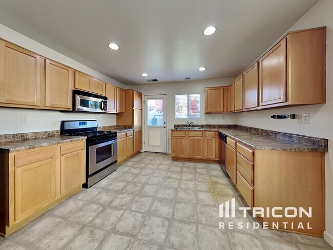 Photo - 9365 Red Baron Blvd