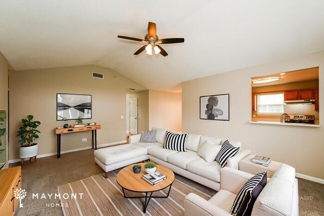 Photo - 515 Cedar Park Cir