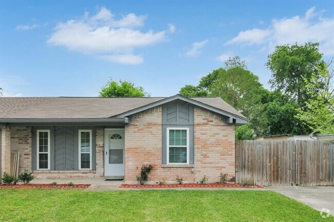 Building Photo - 12714 Summer Mill Dr Rental