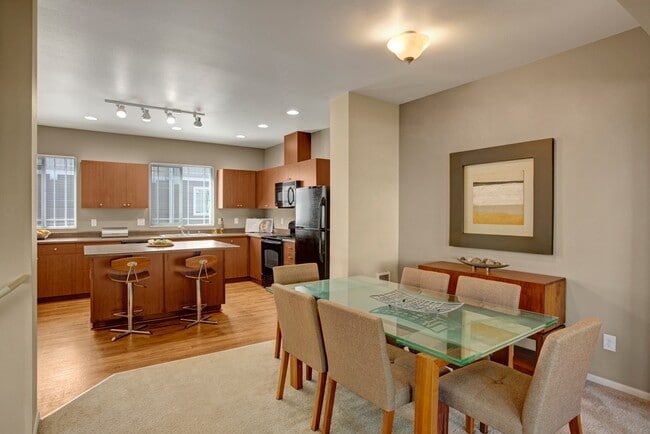 Photo - Brookstone at Edgewater