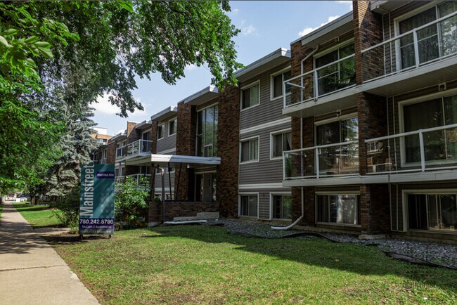 Building Photo - McCam 2 Apartments