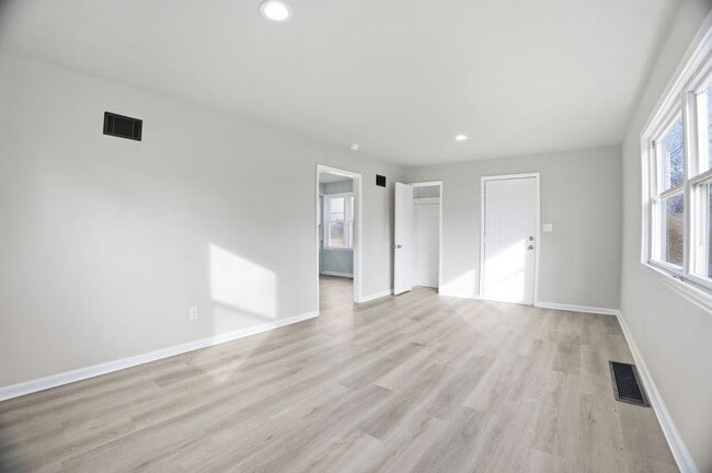 Photo - Updated 2 Bed, 1 Bath Home with Modern Finishes & Off-Street Parking