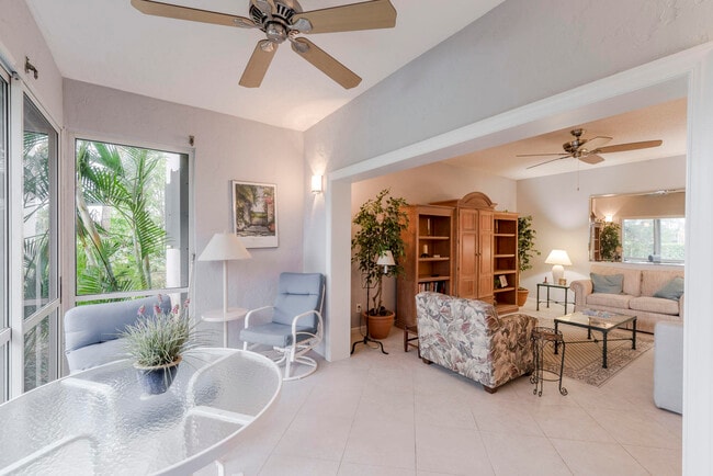Photo - 2403 Fairway Dr N