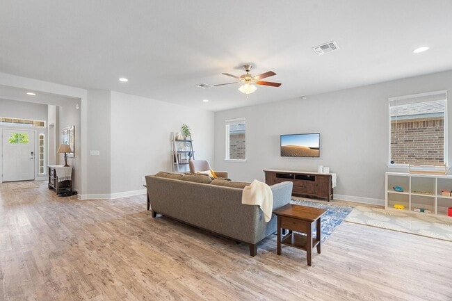 Photo - 9200 Alex Ln