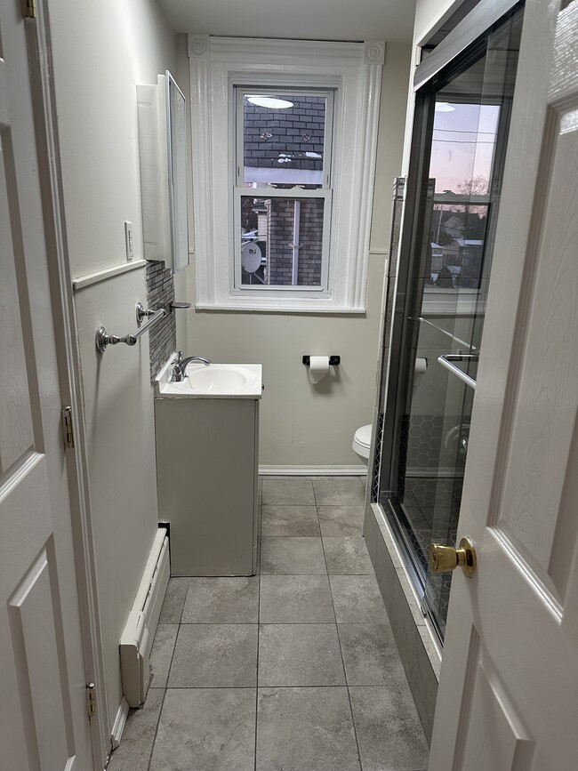 Photo - 741 High St Unit 2nd