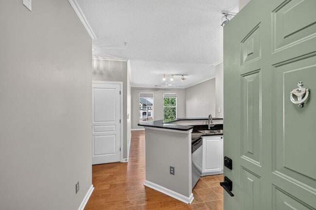 Photo - 10 Perimeter Summit Blvd Unit 4422