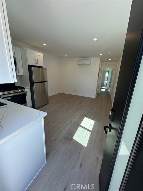 Photo - 8006 Rhodes Ave