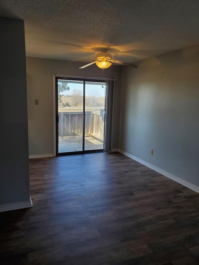 Photo - 1441 N Smith Ct Apartment Unit 1441 N. Smith Ct #4