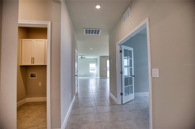 Photo - 16419 S Port Harbor Blvd