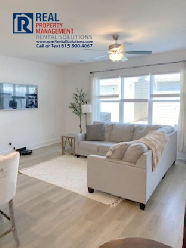 Photo - Like new 3 bd townhome in Smyrna with garage!