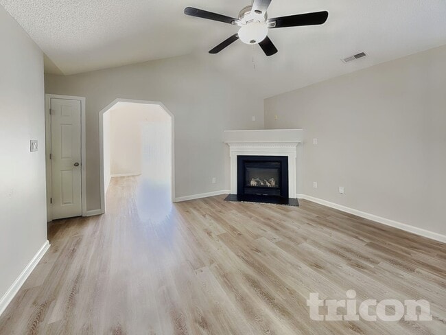 Photo - 5112 Limewood St