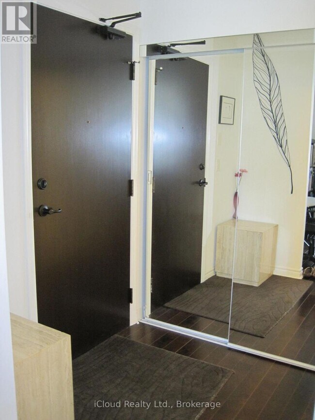 Photo - 385 Prince of Wales Dr Unit 1107